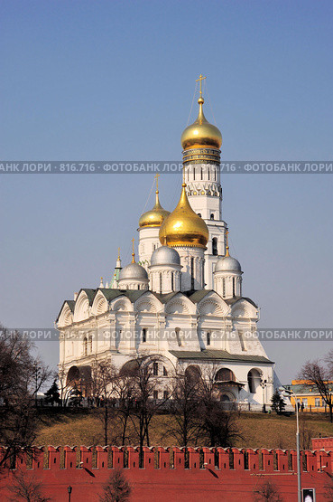 Архангельский собор и колокольня Ивана Великого Московского Кремля (2009 год). Редакционное фото, фотограф Пиневич Геннадий Александрович / Фотобанк Лори