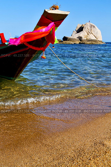 asia in the  kho tao bay isle white  beach    rocks house boat   thailand  and south china sea anchor. Стоковое фото, агентство Ingram Publishing / Фотобанк Лори