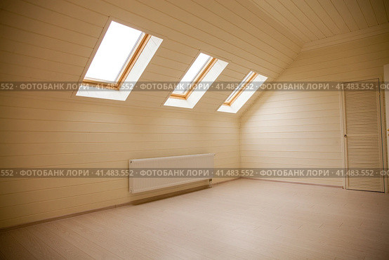 Attic in a luxury house. Стоковое фото, фотограф Андрей Аркуша / Фотобанк Лори