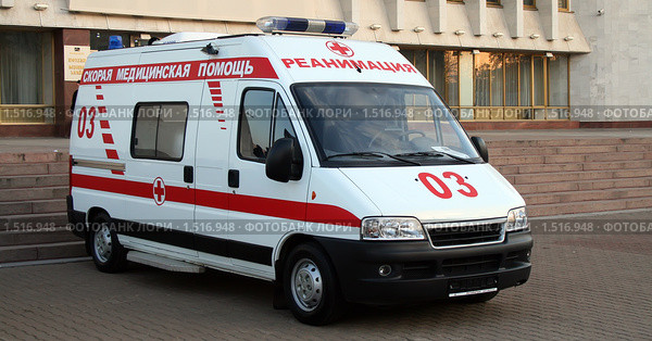 Автомобиль скорой помощи (2008 год). Редакционное фото, фотограф Art Konovalov / Фотобанк Лори