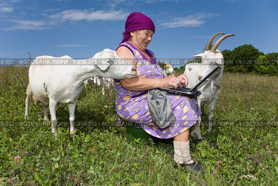 Бабушка в форуме. Стоковое фото, фотограф Юрий Викулин / Фотобанк Лори
