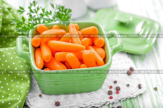 baby carrot. Стоковое фото, агентство Ingram Publishing / Фотобанк Лори