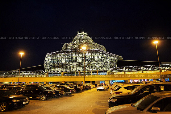 Baku, Azerbaijan - 12 Jul 2013. Baku airport at night, Azerbaijan. Редакционное фото, фотограф Сергей Стрелков / Фотобанк Лори