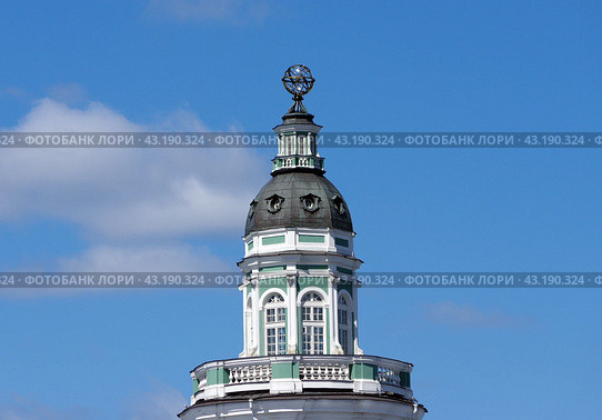 Башня Кунсткамеры, Санкт-Петербург (2018 год). Редакционное фото, фотограф Алексей Иванов / Фотобанк Лори