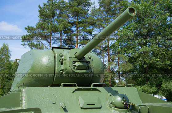 Башня тяжелого советского танка КВ-1С (2014 год). Редакционное фото, фотограф Виктор Карасев / Фотобанк Лори