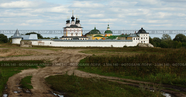 Белопесоцкий монастырь (2010 год). Стоковое фото, фотограф Карнаух Светлана / Фотобанк Лори