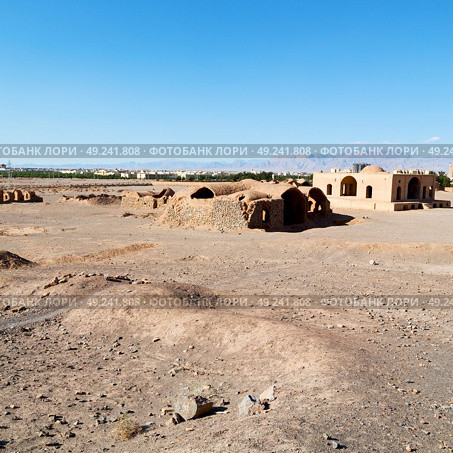 blur in iran near yazd the antique zoroastrian temple abandonated house and contruction. Стоковое фото, агентство Ingram Publishing / Фотобанк Лори