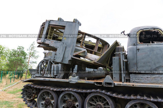 БМК-2, военная быстроходная машина для рытья котлованов и укрытий для солдат, оборудование оборонительных позиций. Волжский, Волгоградская область, Россия. Стоковое фото, фотограф Андрей Цыганков / Фотобанк Лори