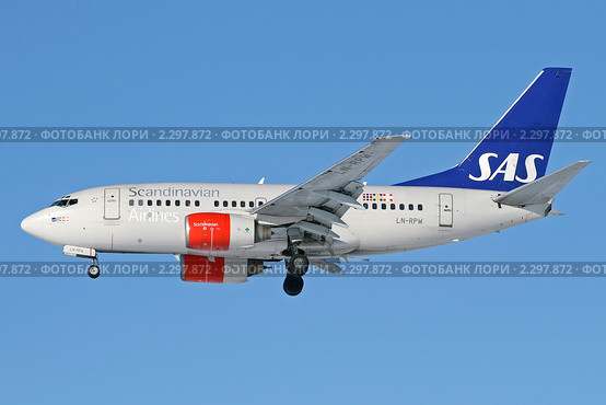 Boeing 737 авиакомпании SAS (2010 год). Редакционное фото, фотограф Александр Тарасенков / Фотобанк Лори