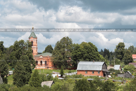 Богорождественскиу храм село Никольское, лето (2017 год). Редакционное фото, фотограф Дмитрий Неумоин / Фотобанк Лори