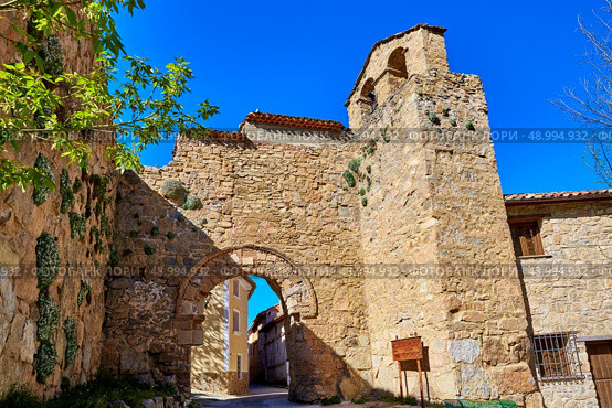 Canete Cuenca Puerta de la Virgen masonry door in Spain. Стоковое фото, агентство Ingram Publishing / Фотобанк Лори