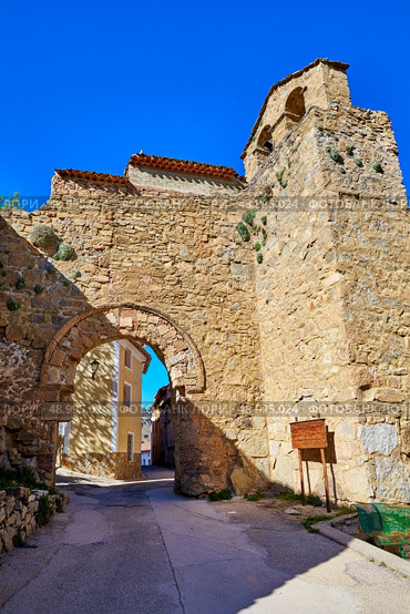Canete Cuenca Puerta de la Virgen masonry door in Spain. Стоковое фото, агентство Ingram Publishing / Фотобанк Лори
