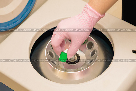 Centrifuge for obtaining blood plasma. Стоковое фото, фотограф Юрий Поздников / Фотобанк Лори
