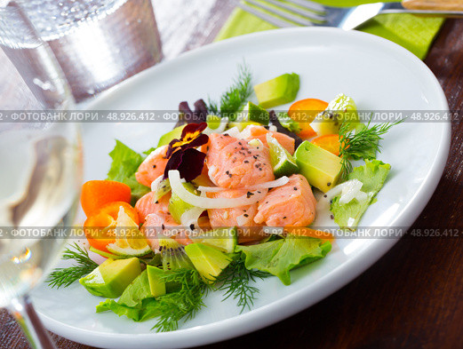 Ceviche of salmon with avocado, kumquat and dill. Стоковое фото, фотограф Яков Филимонов / Фотобанк Лори