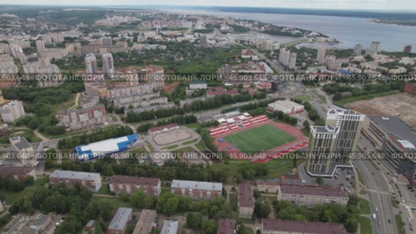 Чебоксары - стадион Спартак (аэросъемка 2022 года) Редакционное видео, видеограф Владислав Самошкин / Фотобанк Лори