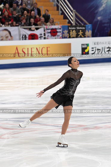 Чемпионат мира по фигурному катанию 2011. Мики Андо, японская фигуристка, двукратная чемпионка мира, трехкратная чемпионка Японии. Редакционное фото, фотограф Игорь Долгов / Фотобанк Лори