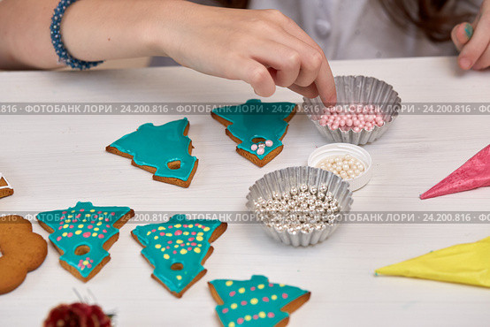 Christmas gingerbreads. Стоковое фото, фотограф Мельников Дмитрий / Фотобанк Лори