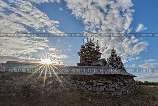 Church of the Transfiguration on Kizhi Island. The architectural ensemble of Kizhi Pogost. Russia. Церковь Преображения Господня на острове Кижи, Карелия. Russia (2025 год) Редакционное фото, фотограф Татьяна Сафронова / Фотобанк Лори