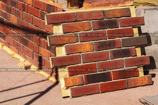 Clinker thermal panels for finishing the facade of the house. Стоковое фото, фотограф Юрий Поздников / Фотобанк Лори