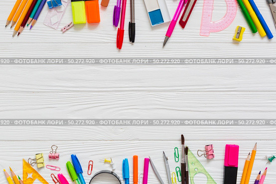 Colorful pens and pencils. Стоковое фото, агентство Ingram Publishing / Фотобанк Лори