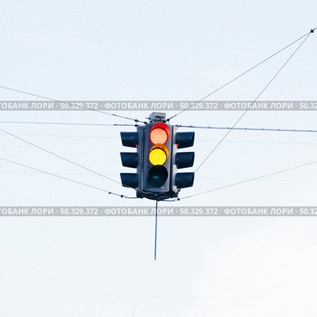 colorful semaphore street intersection. High resolution photo. colorful semaphore street intersection. High quality photo. Стоковое фото, агентство Ingram Publishing / Фотобанк Лори