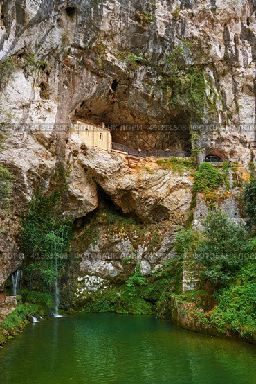 Covadonga Santa Cueva a Catholic sanctuary cave in Asturias near Picos europa mountains. Стоковое фото, агентство Ingram Publishing / Фотобанк Лори
