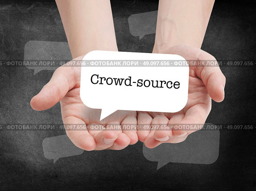 Crowd Source written on a speechbubble. Стоковое фото, агентство Ingram Publishing / Фотобанк Лори