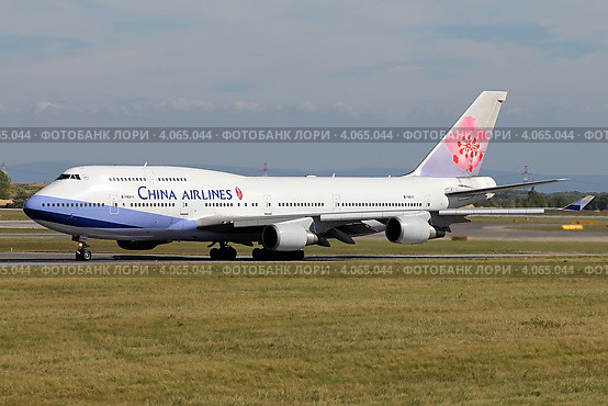 Дальнемагистральный лайнер Boeing 747-400 авиакомпании China Airlines (2012 год). Редакционное фото, фотограф Александр Тарасенков / Фотобанк Лори