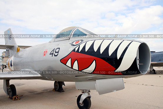 DASSAULT MD-520 OURAGAN - Дассо MD-450 «Ураган» - французский истребитель-бомбардировщик (2012 год). Редакционное фото, фотограф Irina Opachevsky / Фотобанк Лори