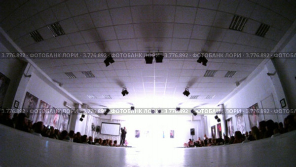 Дефиле на подиуме(Таймлапс) (2012 год). Редакционное видео, видеограф Losevsky Pavel / Фотобанк Лори