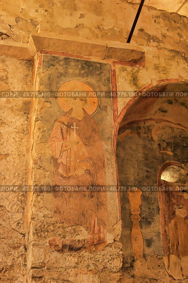 DEMRE, TURKEY - 13,07,2014 Frescos in the Saint Nicholas (Santa Clause) church  in Demre, Turkey. It's an ancient Byzantine Church. Редакционное фото, фотограф Анна Кривицкая / Фотобанк Лори