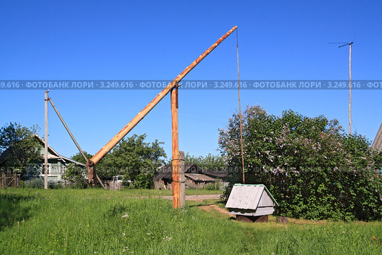 Деревенский колодец. Стоковое фото, фотограф Сергей Яковлев / Фотобанк Лори