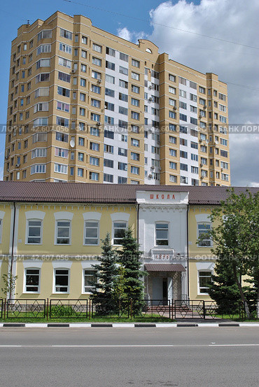 Детско-юношеская спортивная школа. Улица Победы, 4. Город Реутов. Московская область (2012 год). Редакционное фото, фотограф lana1501 / Фотобанк Лори