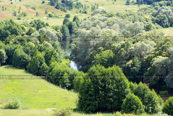 Долина реки Серена близ Шамордино (2014 год). Стоковое фото, фотограф Сергей Лаврентьев / Фотобанк Лори
