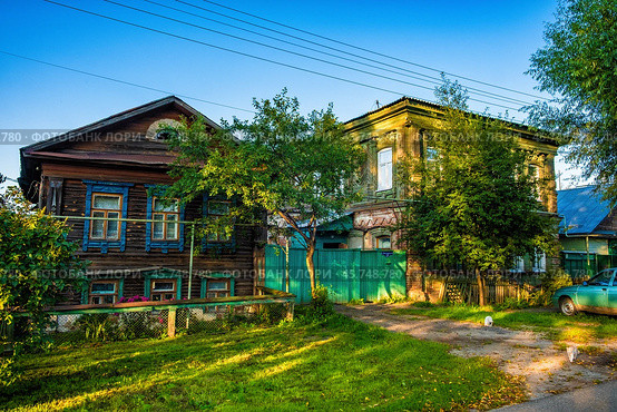 Дом И.И. Зуева на улице Володарского в Богородске (2024 год). Редакционное фото, фотограф Илья Старков / Фотобанк Лори