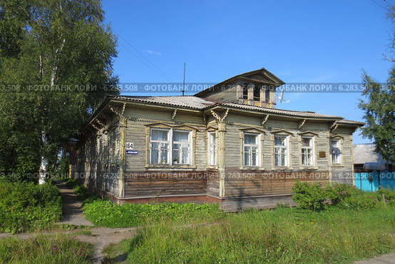 Дом К.К. Башмакова начала 20 века в городе Онега Архангельской области (2014 год). Стоковое фото, фотограф Т. З. / Фотобанк Лори