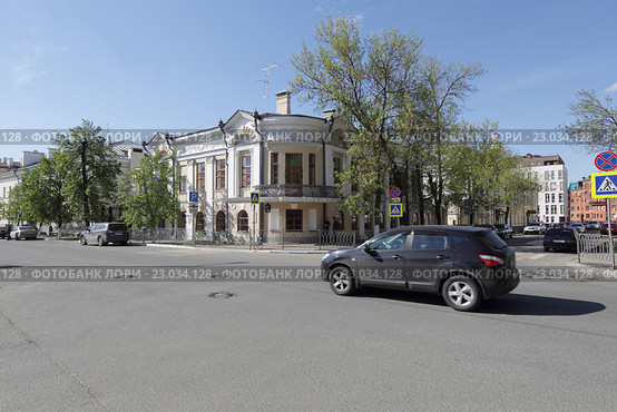 Дом Лихачёвых на Большой Красной улице, город Казань (2016 год). Редакционное фото, фотограф Дмитрий Неумоин / Фотобанк Лори