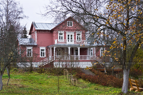 Дом-музей Пржевальского (2011 год). Редакционное фото, фотограф Михаил Широков / Фотобанк Лори