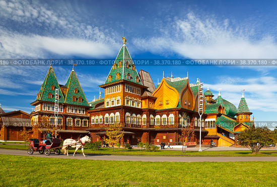 Дворец Алексея Михайловича в Коломенском. Москва (2013 год). Редакционное фото, фотограф Наталья Волкова / Фотобанк Лори