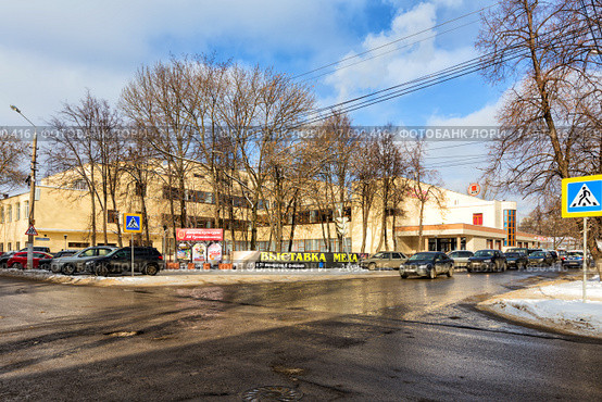 Дворец Культуры "Туламашзавод" в городе Туле (2015 год). Редакционное фото, фотограф Сергей Лаврентьев / Фотобанк Лори