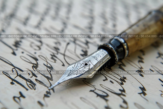 Elegant fountain pen lying on handwritten letter communicating nostalgia and history. Стоковое AI-изображение, AI-художник Иван Рябоконь / Фотобанк Лори