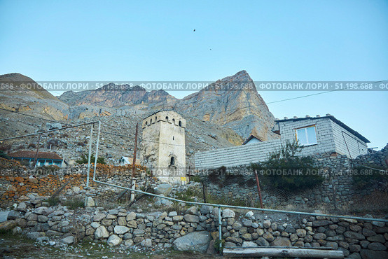Eltuby, Russia. - October 08, 2023: The Ancestral Watchtower. Kabardino-Balkarian Republic. Редакционное фото, фотограф Наталия Кирсанова / Фотобанк Лори