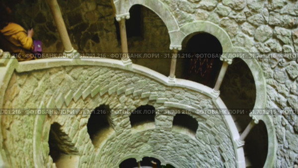Famous landmark Quinta da Regaleira estate, Sintra. Portugal (2019 год). Редакционное видео, видеограф Яков Филимонов / Фотобанк Лори