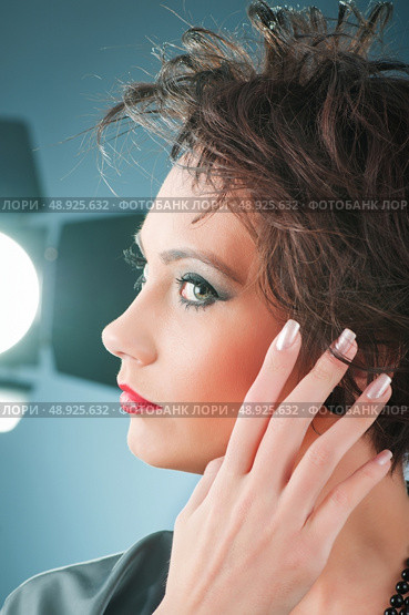 Fashion beauty concept with girl in studio. Стоковое фото, агентство Ingram Publishing / Фотобанк Лори