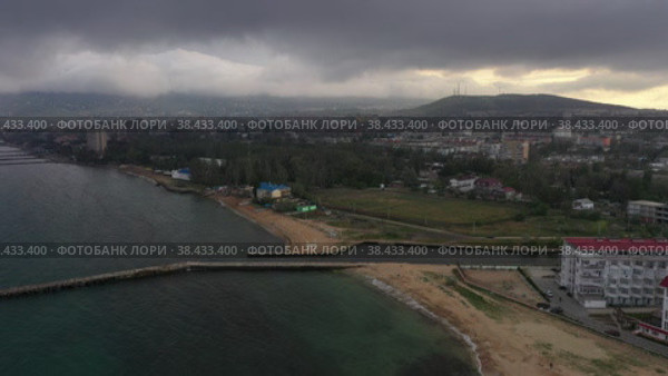 Феодосия. Панорама города и пляжа (2021 год). Стоковое видео, видеограф Евгений Ковалев / Фотобанк Лори