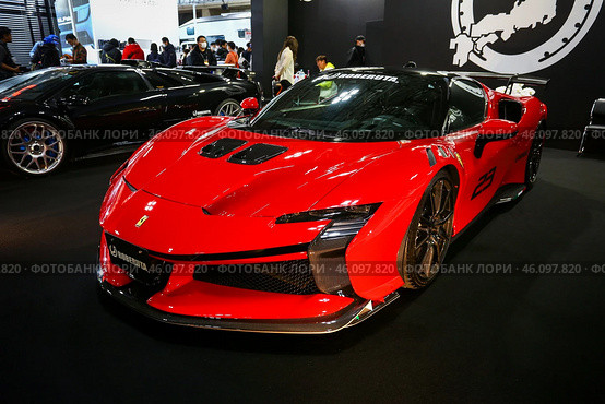 Ferrari SF90 Stradale. Редакционное фото, фотограф Art Konovalov / Фотобанк Лори