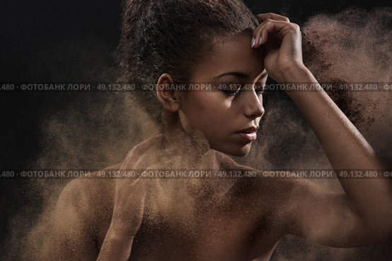 Fine art portrait of a stunning cutie. Стоковое фото, агентство Ingram Publishing / Фотобанк Лори