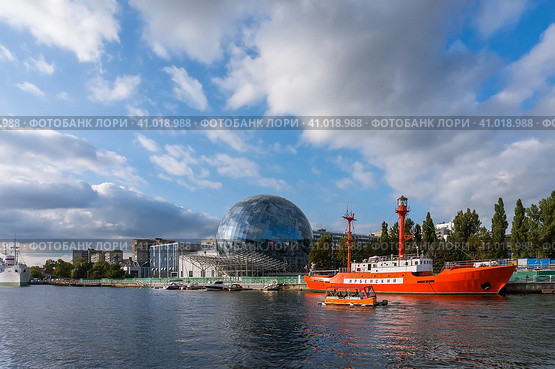 Floating lighthouse "Irbensky" world ocean Museum, Kaliningrad (2020 год). Стоковое фото, фотограф Zima Nadezhda / Фотобанк Лори