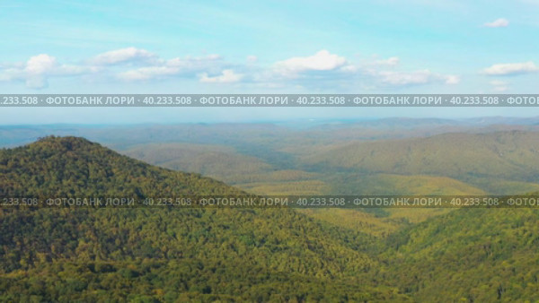 Flying Above Green And Yellow Mountains. Aerial View. Стоковое видео, видеограф Кирилл Трифонов / Фотобанк Лори