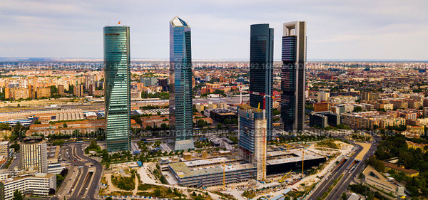 Four towers of the business district in Madrid. Стоковое фото, фотограф Яков Филимонов / Фотобанк Лори